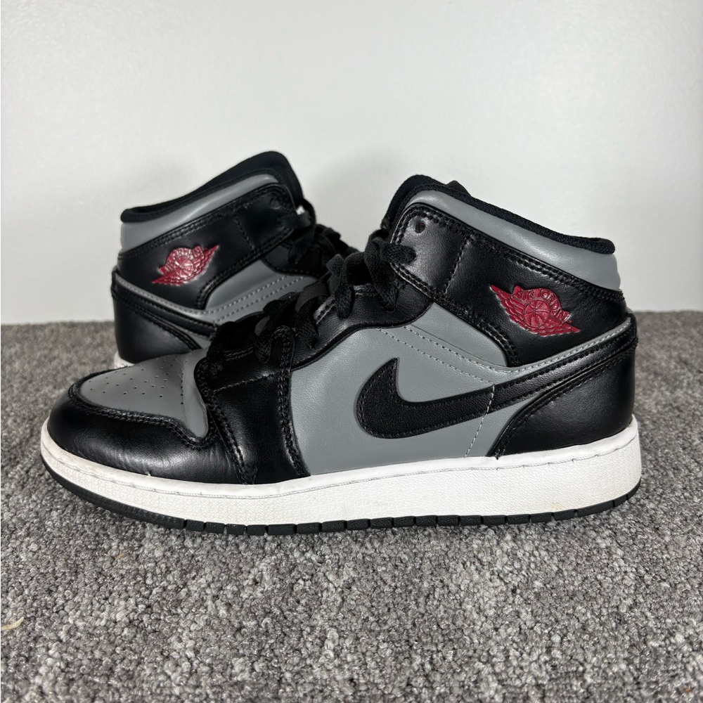 Nike Air Jordan 1 Mid Shadow Black Grey Size 6y 554725-096